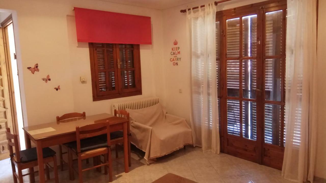 شقة Nafpaktos Old Town المظهر الخارجي الصورة